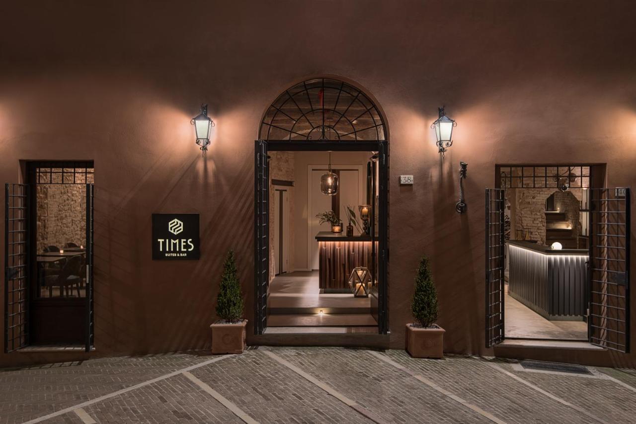 Times Suites Perugia Bagian luar foto