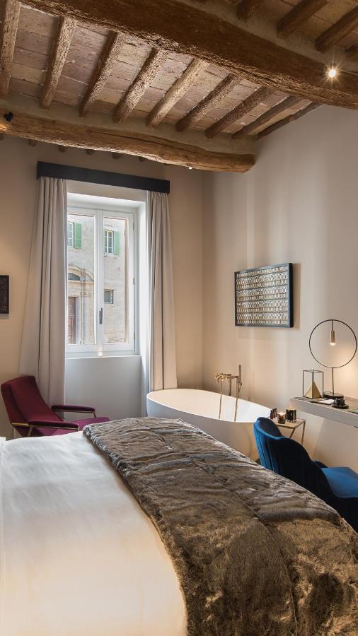 Times Suites Perugia Bagian luar foto